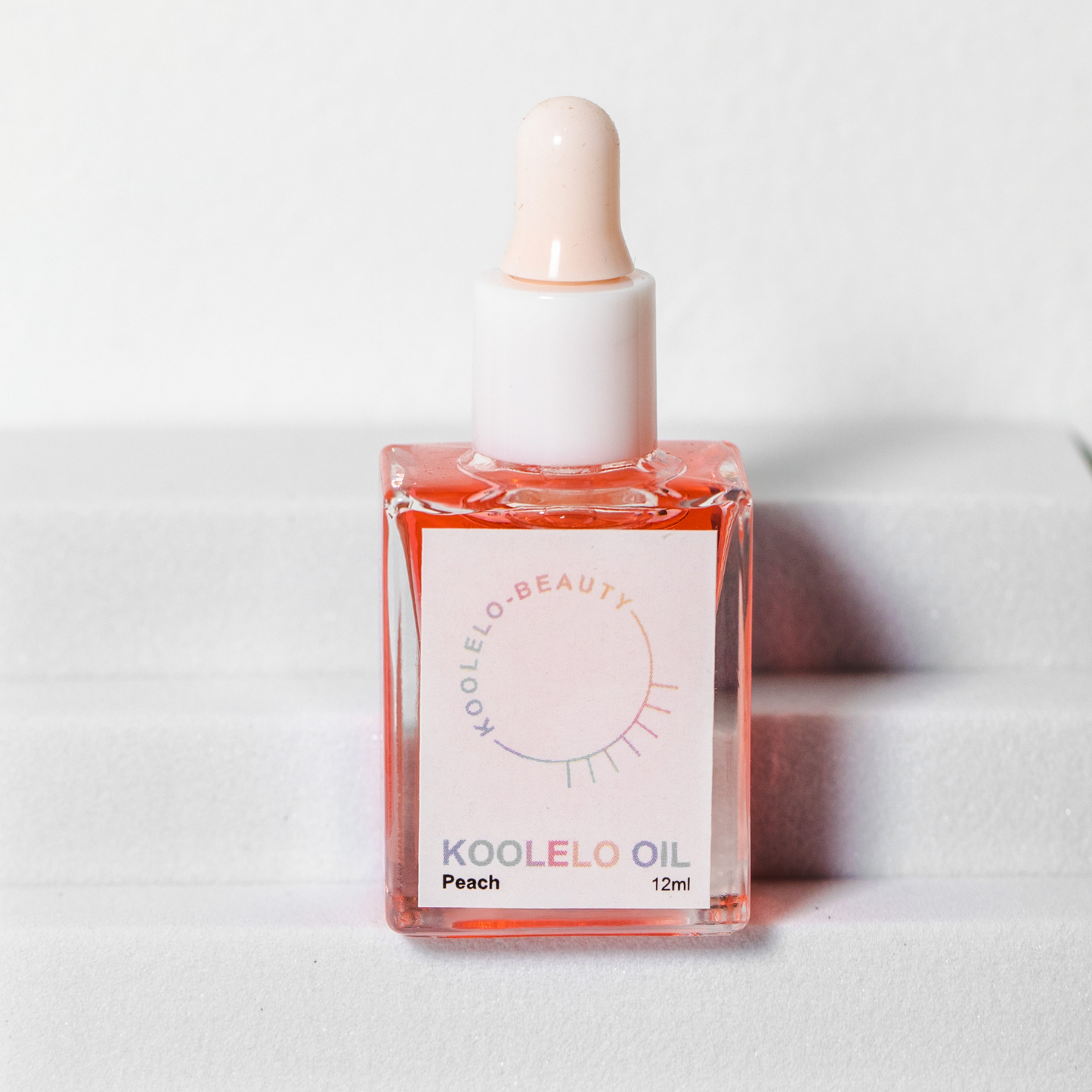 Cuticle oil dropper