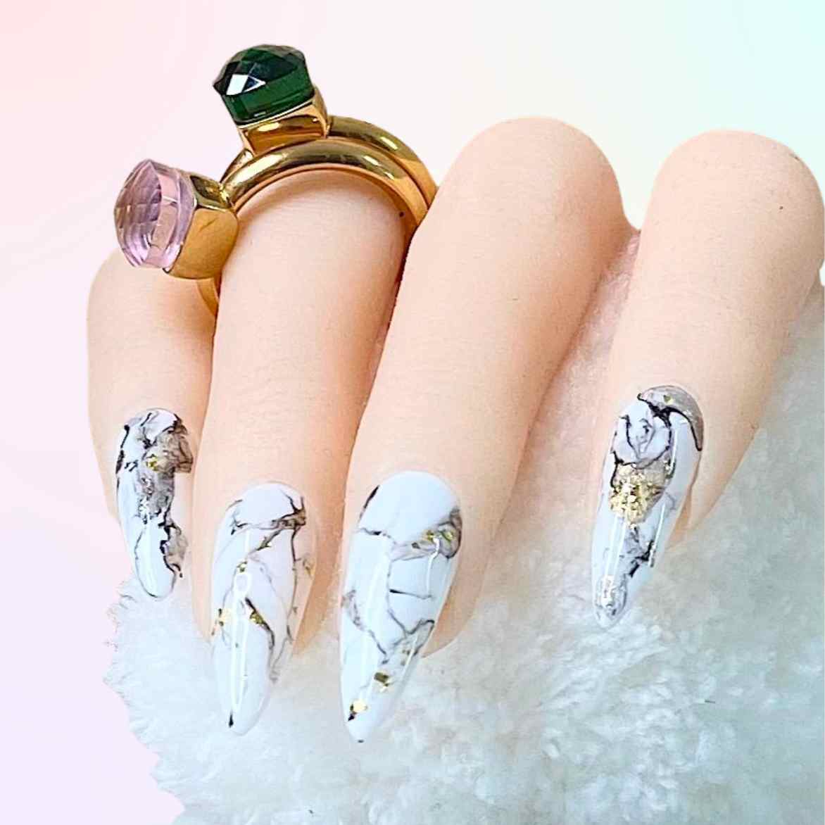 PRESS ON NAILS