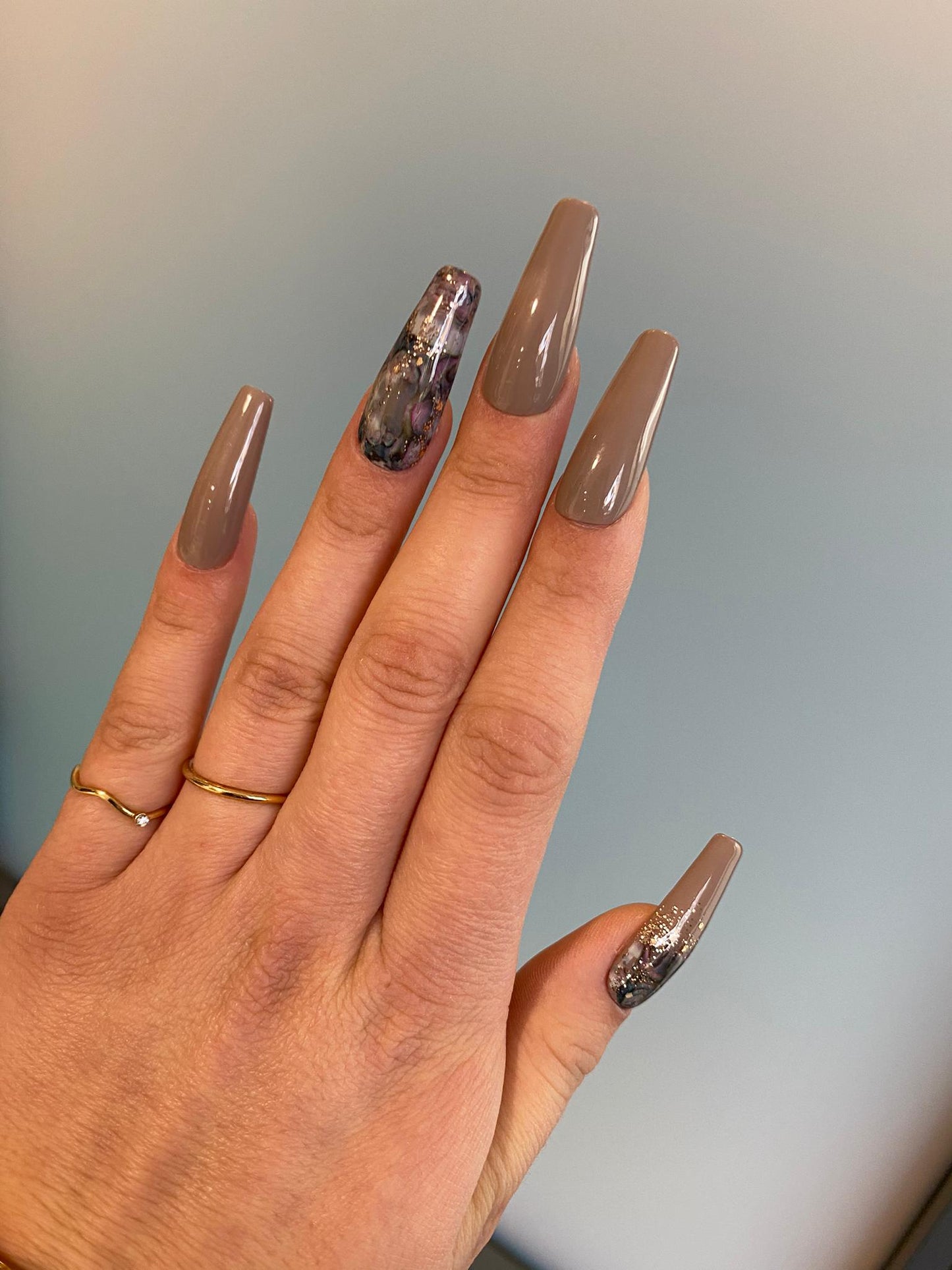 PRESS ON NAILS
