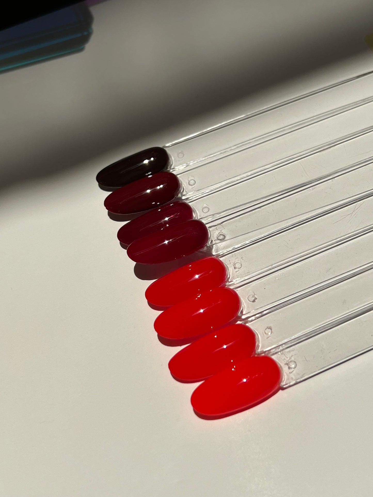 GELLACK RED FLAGS - TPO/HEMMA FREE COLORS -