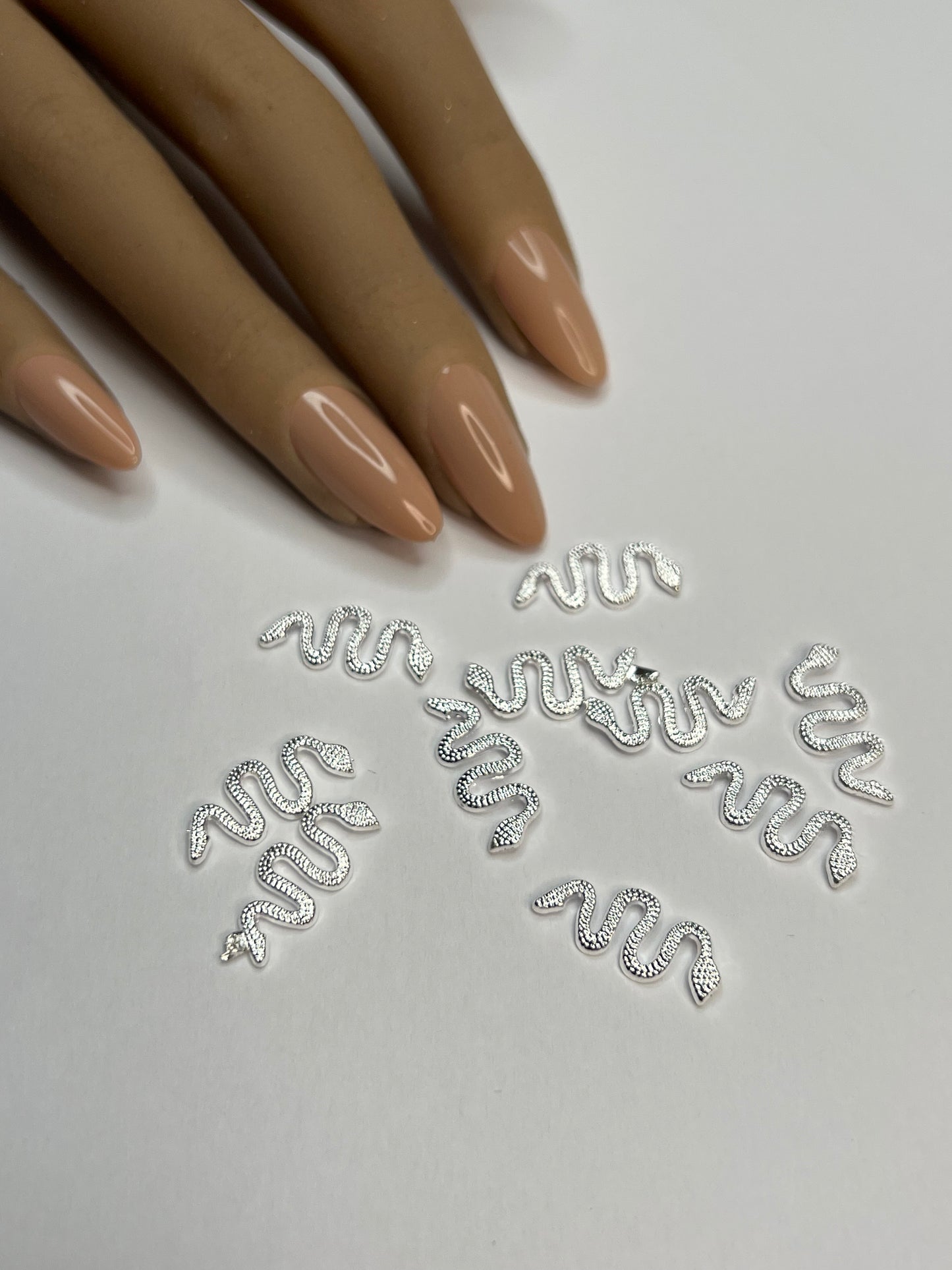 NAIL CHARMS
