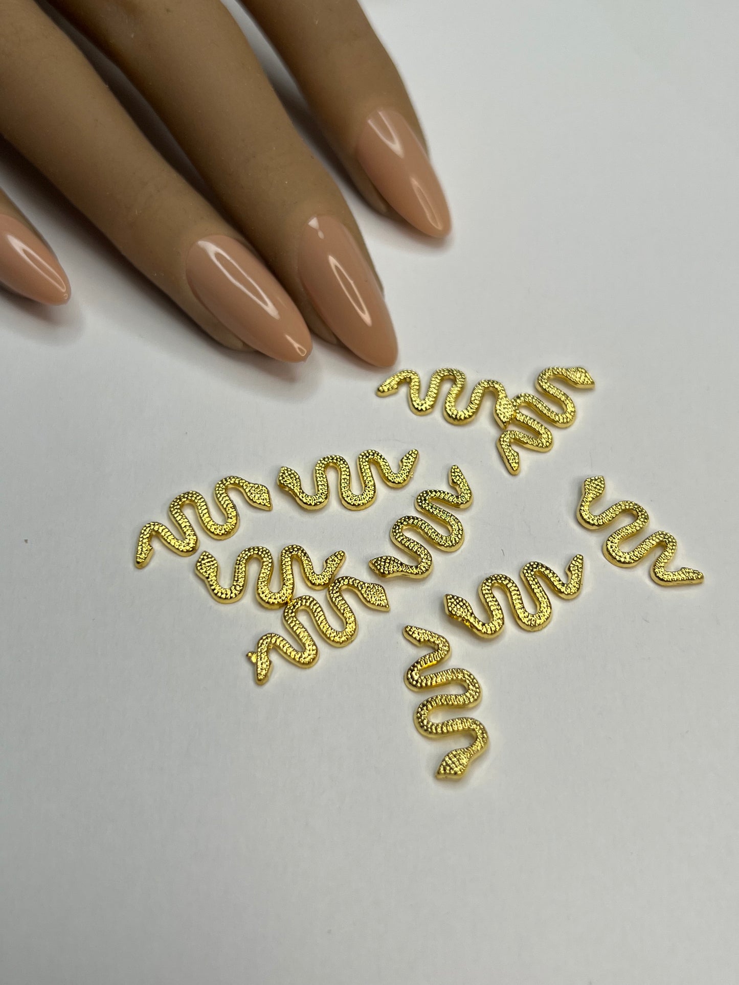NAIL CHARMS